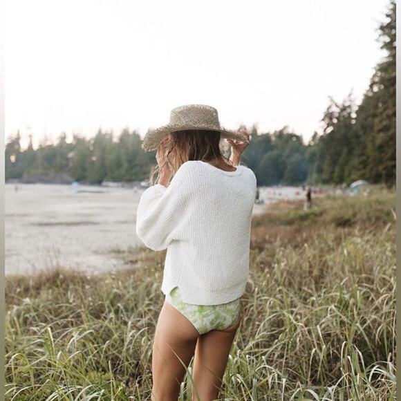 NWT Faithful The Brand High Waisted Chaumont. cheeky print boho bikini bottom XS - Picture 3 of 10